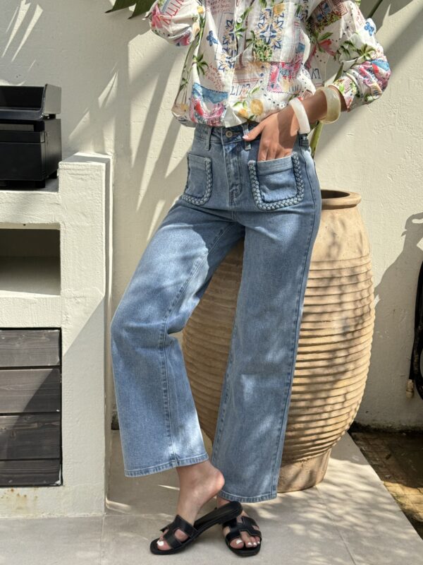 Jean Bella