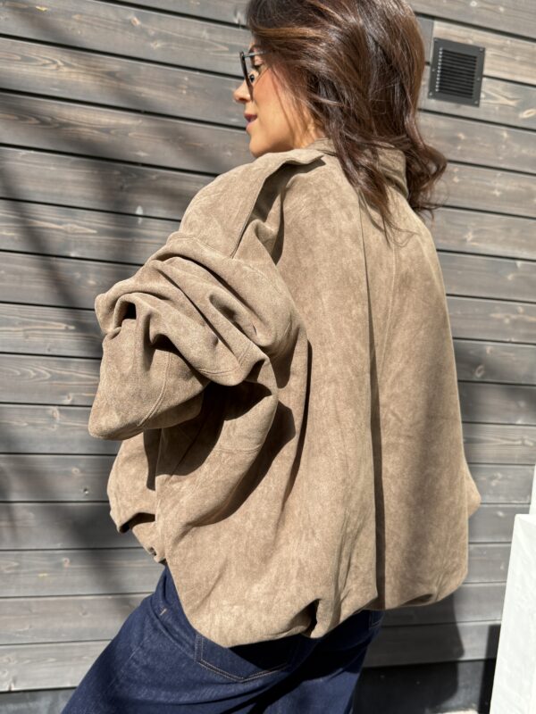 Bombers suédine Taupe – Image 7