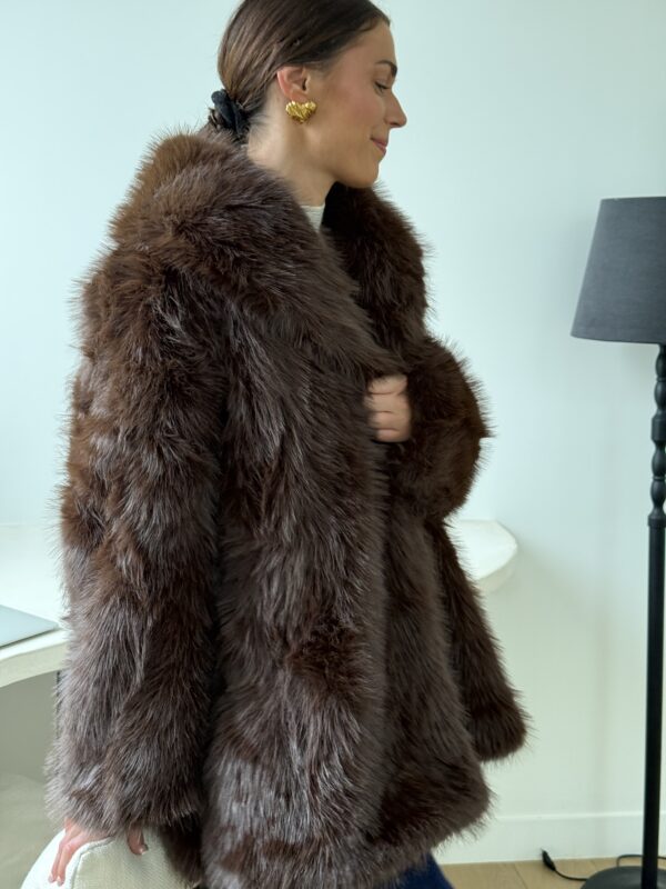 Manteau Fourrure Vegan Chocolat – Image 10